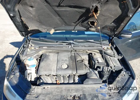 2011 Volkswagen Jetta 2.5L Sel из США, поврежденный, VIN 3VWLX7AJ1BM300331